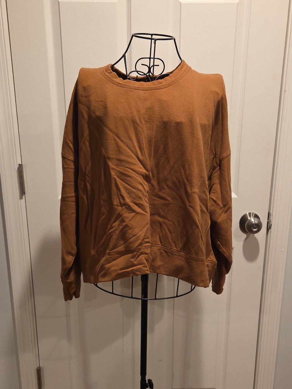 Stance Women's Crewneck Sweatshirt in Camel